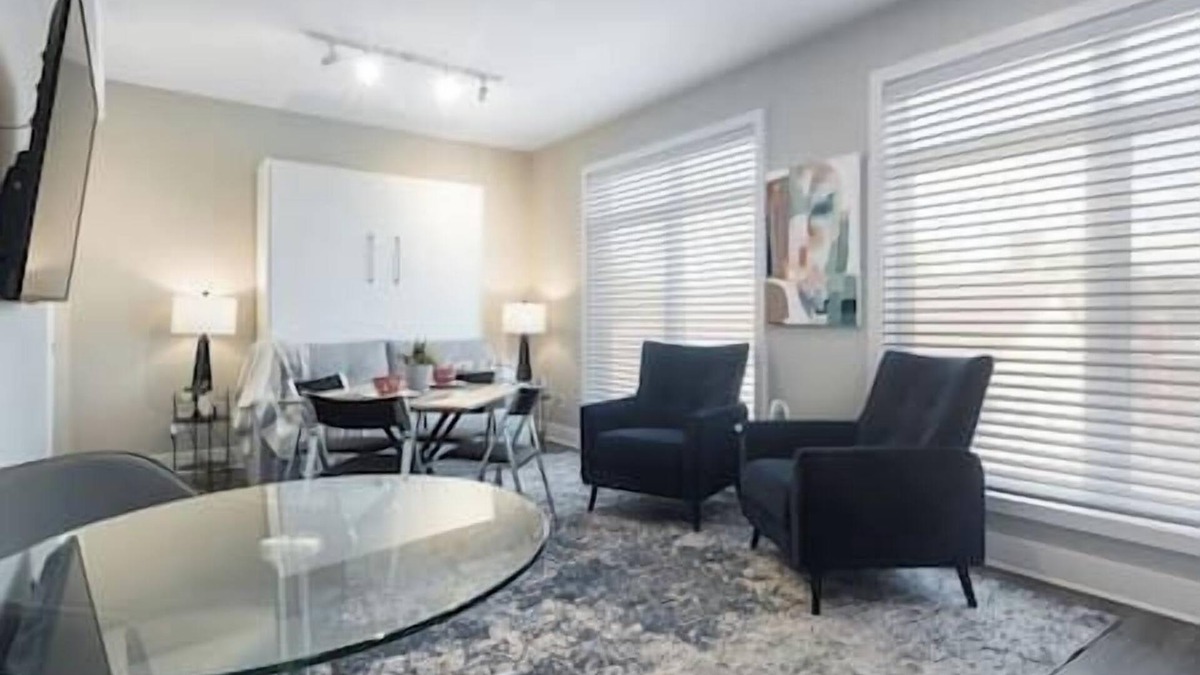 Vanier North Apartment | Alterra - Studio in Beechwood