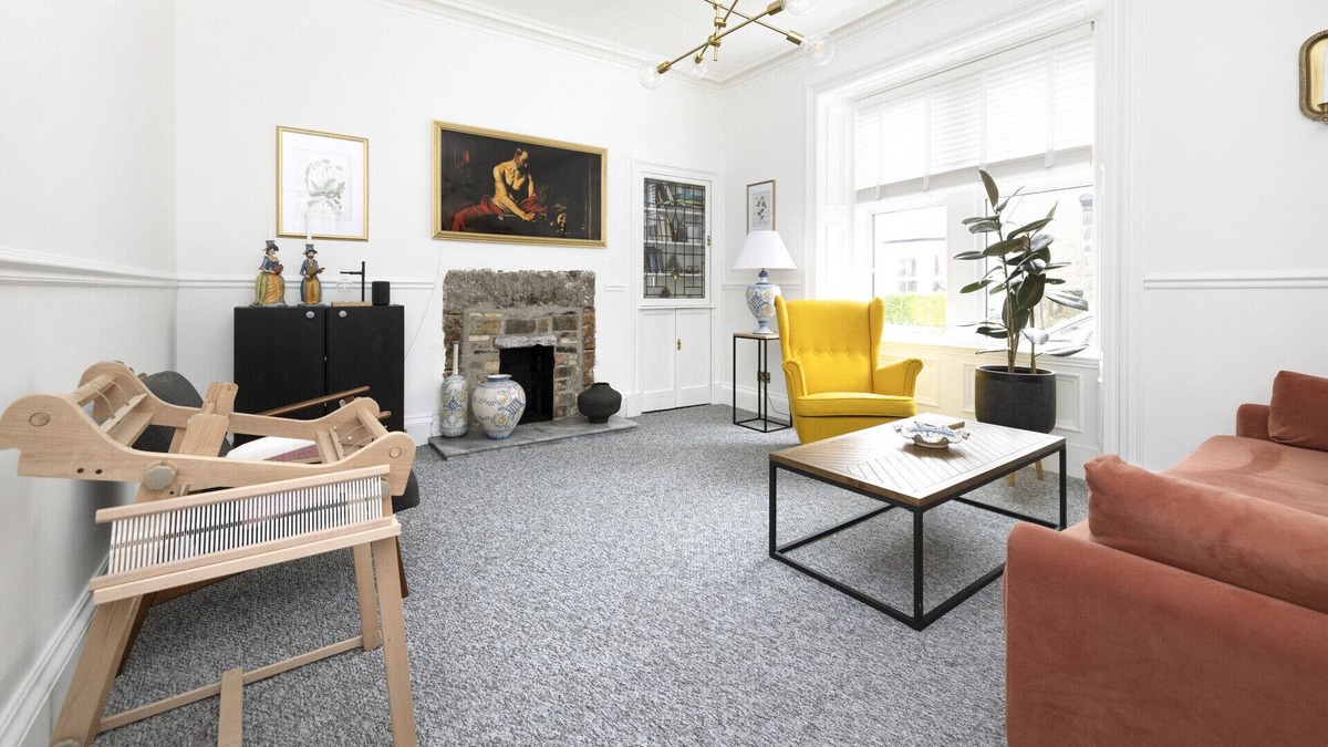 Kirkcaldy House | ALTIDO Boutique 2-bed house near Ravenscraig Park