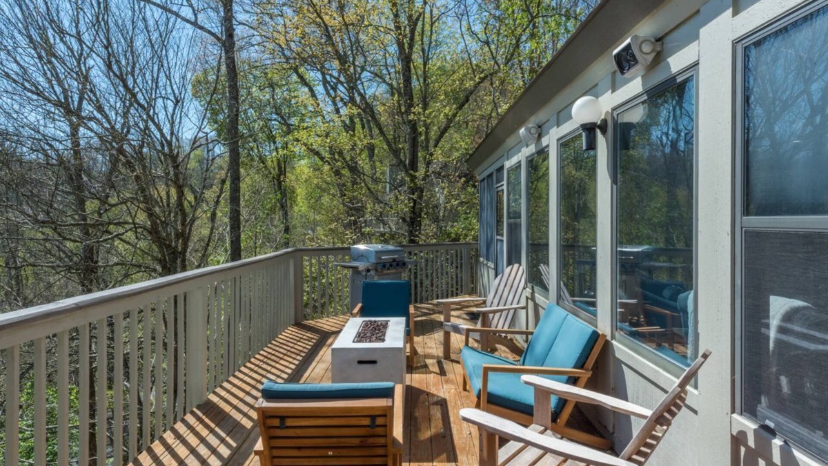 Mountain Air House | Altitude Adjustment | Mtn Air Community, Deck & Gorgeous Views!