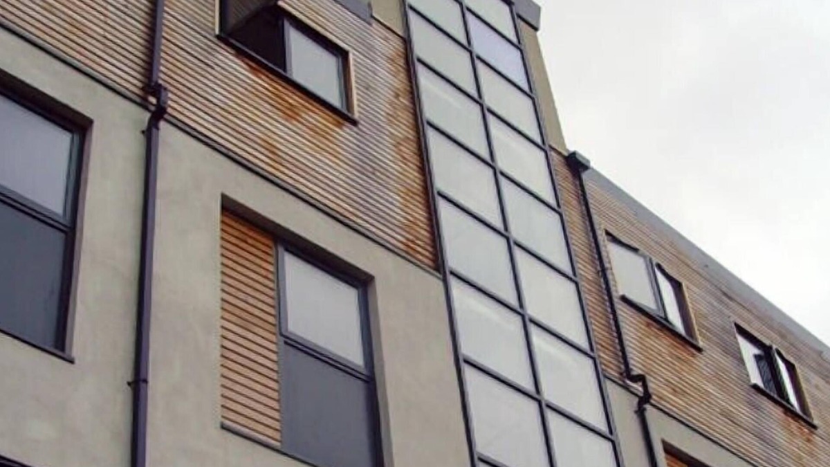 Bradford Hotel | Alton Apartments