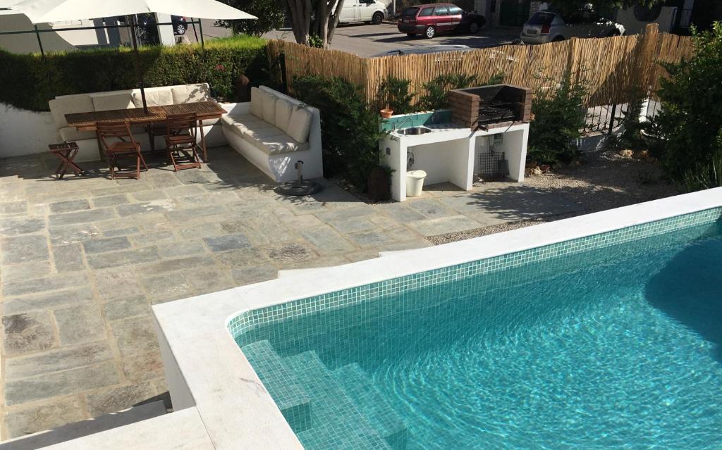 Altura House | Altura LP Sunny House