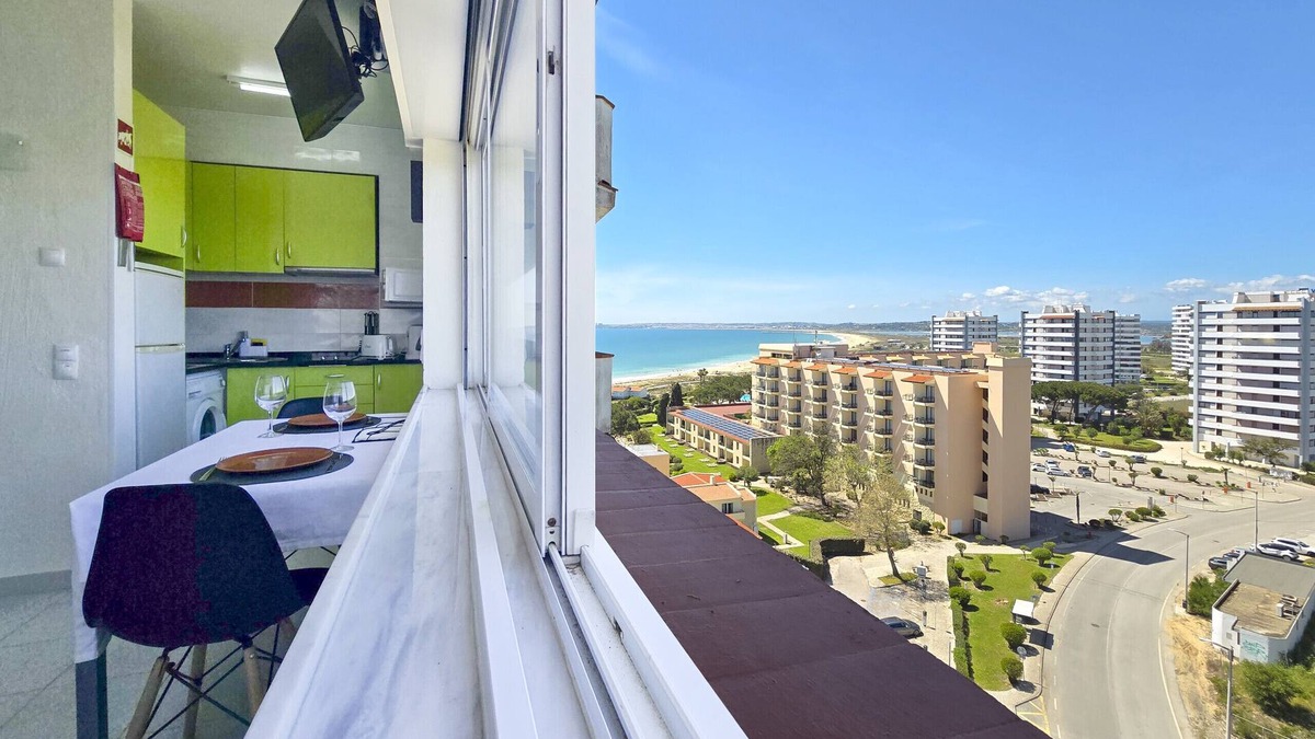 Prainha Apartment | Alvor Studio Land & Sea View