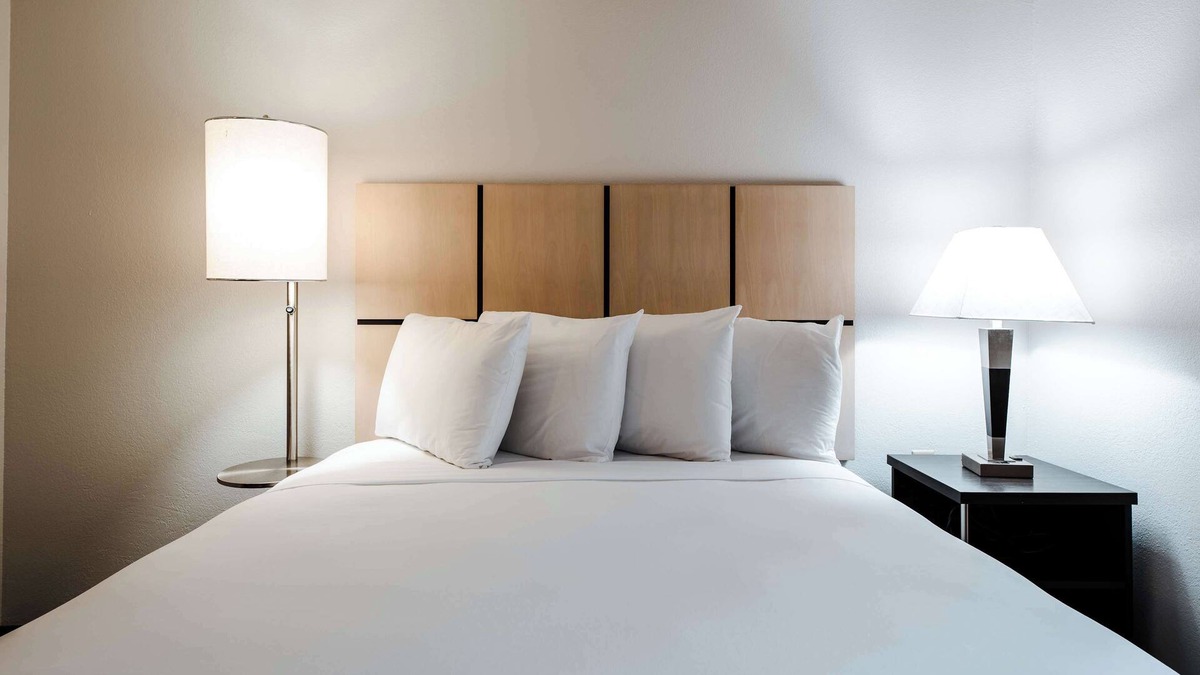 Fossil Creek Apartment | Always a Great Idea To Unwind! Free Parking Onsite, Pets Allowed