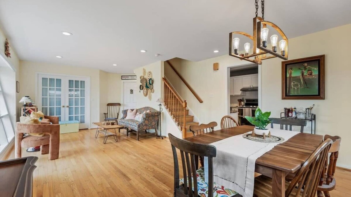 Belle Haven House | ALX Cape Cod 3-BR Near Old Town & Mount Vernon