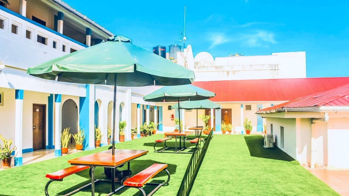 Mombasa Hotel | Alyusra Palm Tree Hotel
