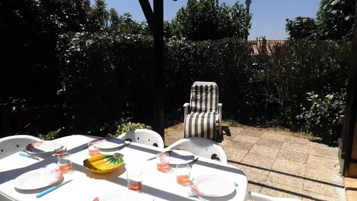 Gruissan Villa | Amandines Residence - House 2 rooms cabin 6 beds GRUISSAN