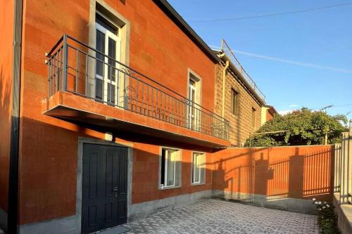 Erebuni Apartment | Amar Guest House