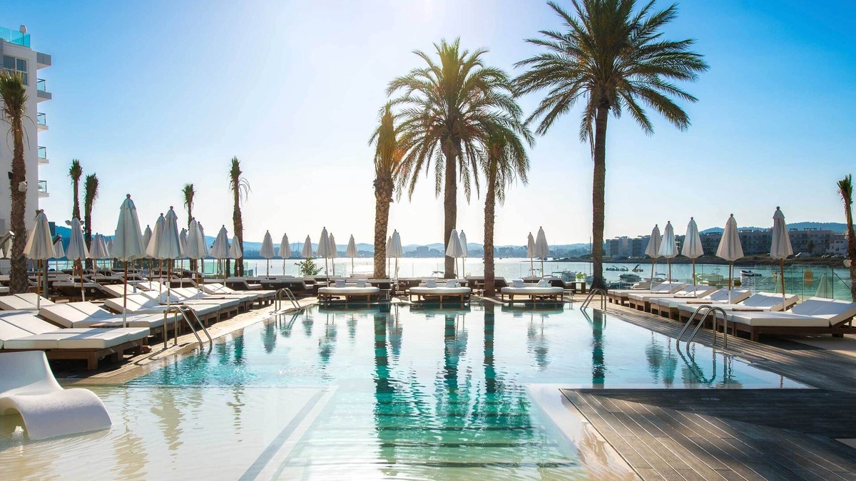 San Antonio Bay Hotel | Amàre Beach Hotel Ibiza - Adults Recommended