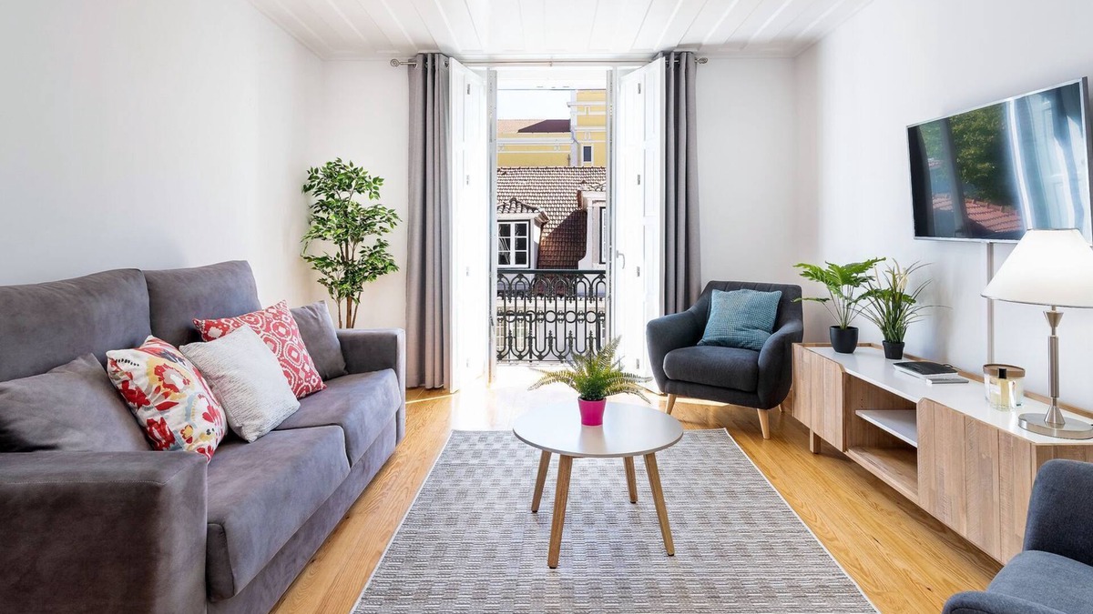 Encarnacao Apartment | Amazing 1BDR Apartment in Chiado by LovelyStay