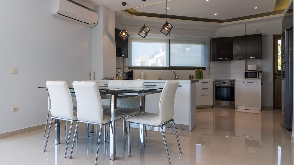 Alimos Apartment | Amazing 2 bdrm Sea View Holiday Apt