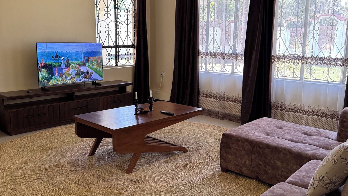 Arusha Bed & Breakfast | Amazing 2-bedroom bed & breakfast in Arusha
