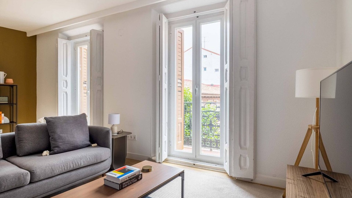 Barrio de La Latina Apartment | Amazing 2BR in La Latina, in the heart of Madrid, by Blueground