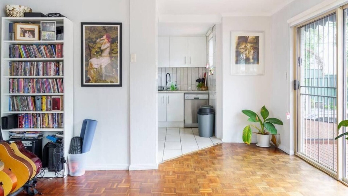 Ashgrove Apartment | Amazing 3 Bedroom Apartment With Amazing Pool