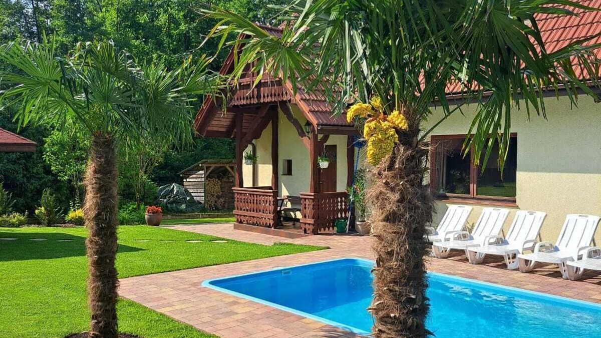 Brzeznica House | Amazing 3-bedroom house on the meadow