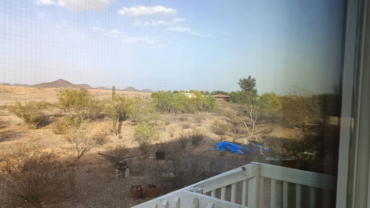 Surprise House | Amazing 3-bedroom mobile home with AC in Surprise