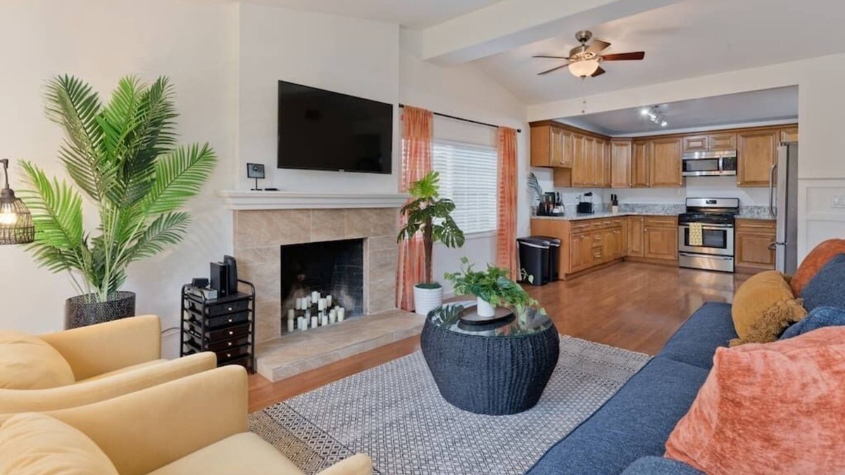 Serra Mesa House | Amazing 3d/2ba Home, Close to All SD Has to Offer!