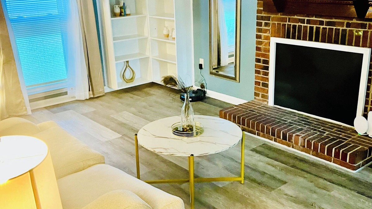 Toddville Road House | Amazing 4-bedroom house, 5-mins from CLT airport 9-mins from Uptown Charlotte