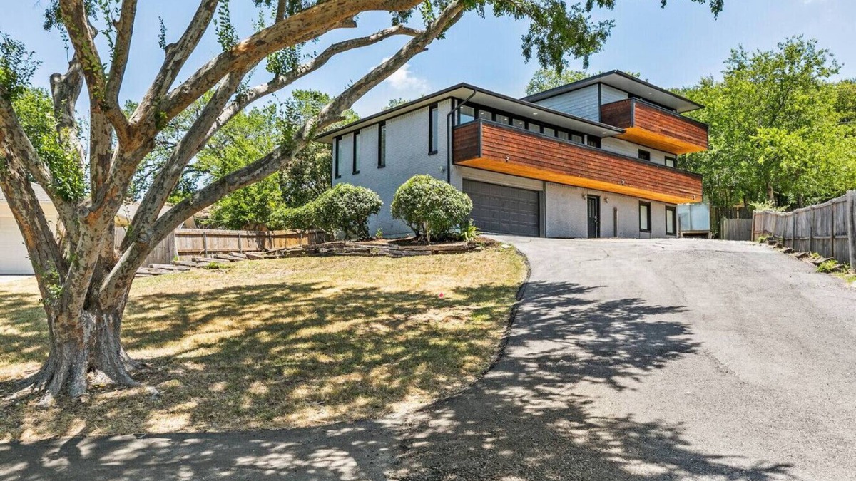 Grand Prairie House | Amazing and Comfortable Home in Grand Prairie!