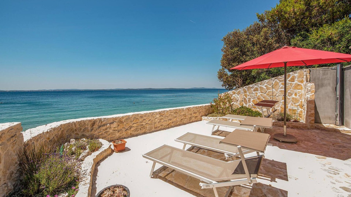 Petrcane Apartment | Amazing apartment in Petrcane with WiFi