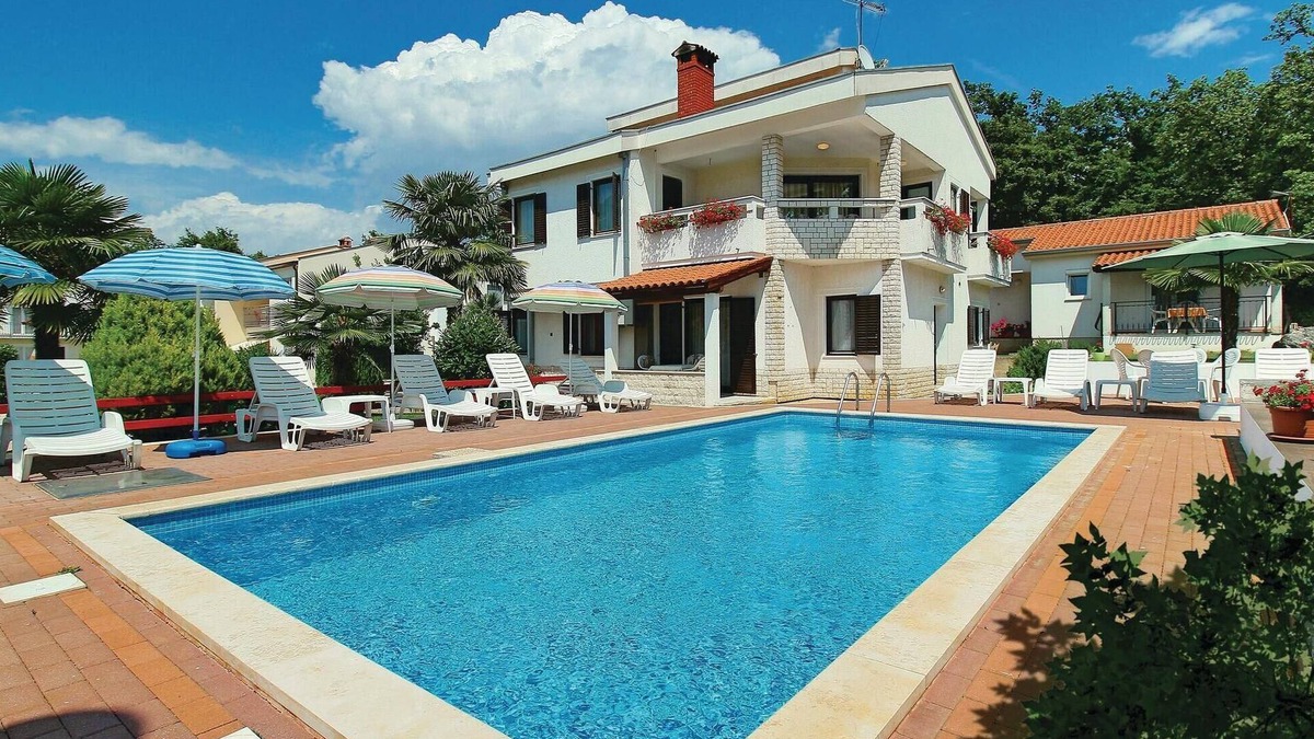 Kukci Apartment | Amazing apartment in Porec with WiFi
