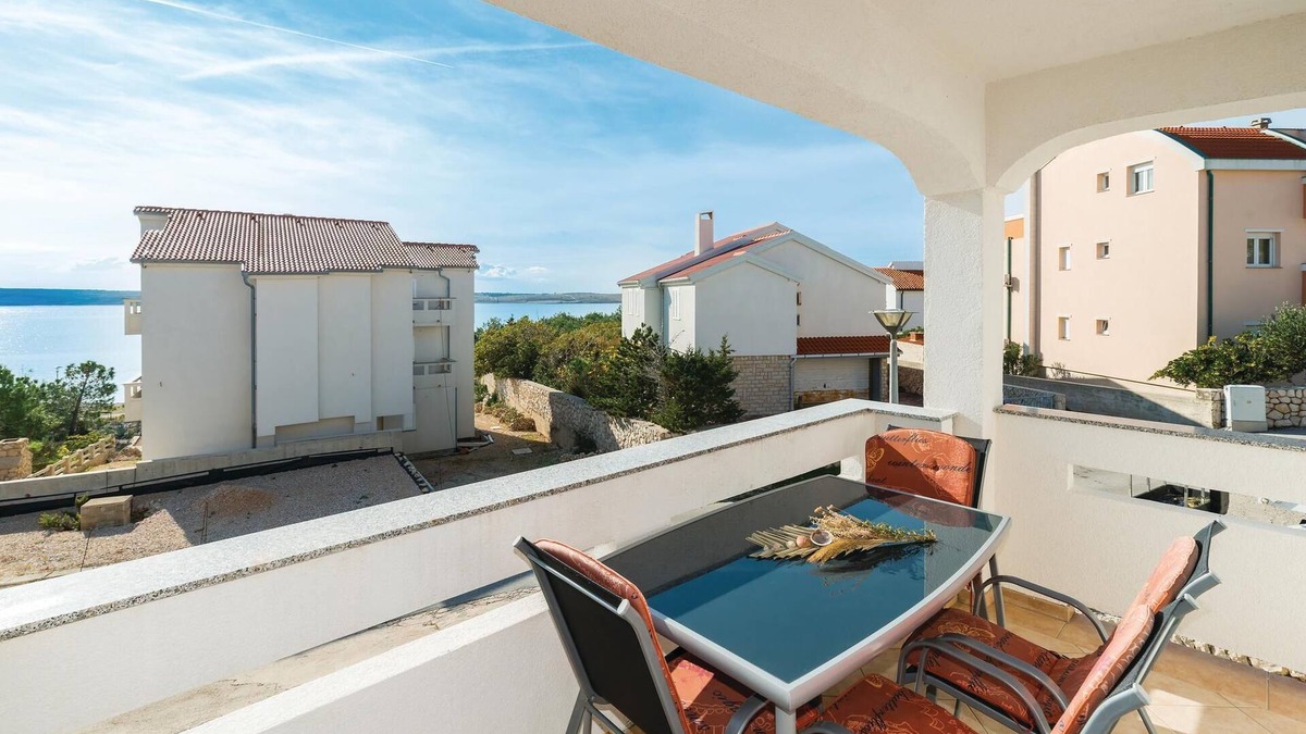 Vidalici Apartment | Amazing apartment in Vidalici with WiFi