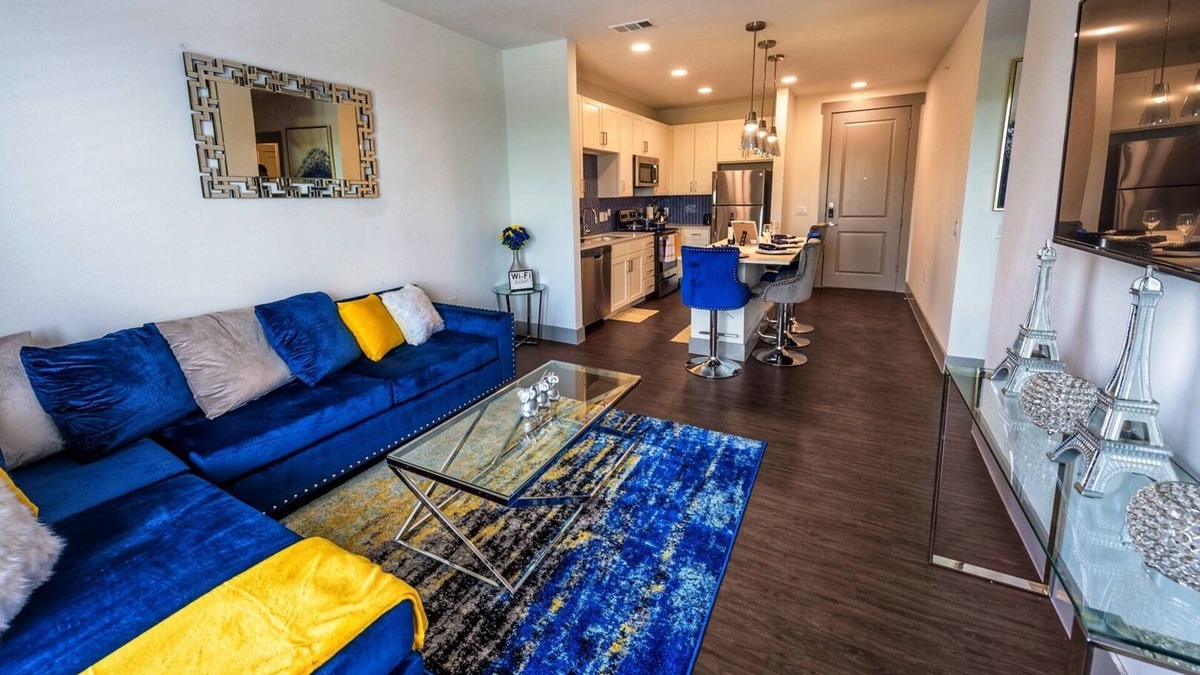 Govalle Apartment | Amazing Apartment★ Perfect for Couples★ Free Wine
