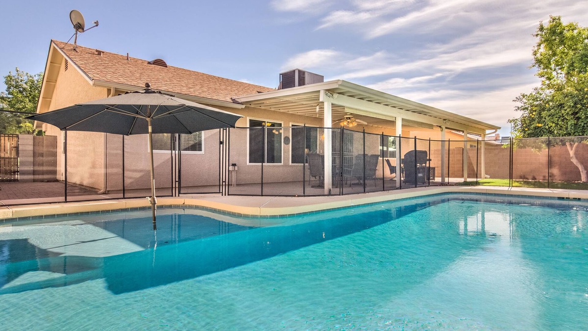 Camelot Estates House | AmAZing AZ Photography Blesses This Beautiful NE Mesa Home With Non-Heated Pool