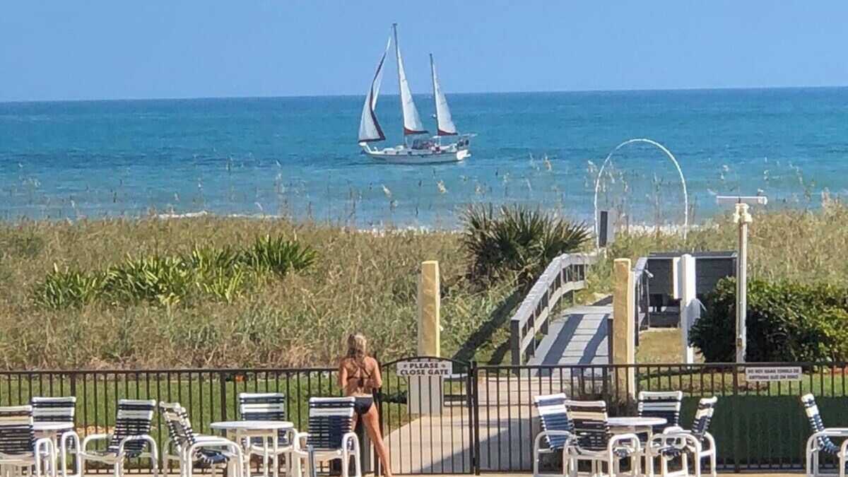 Avon By The Sea Condo | Amazing Beach front!