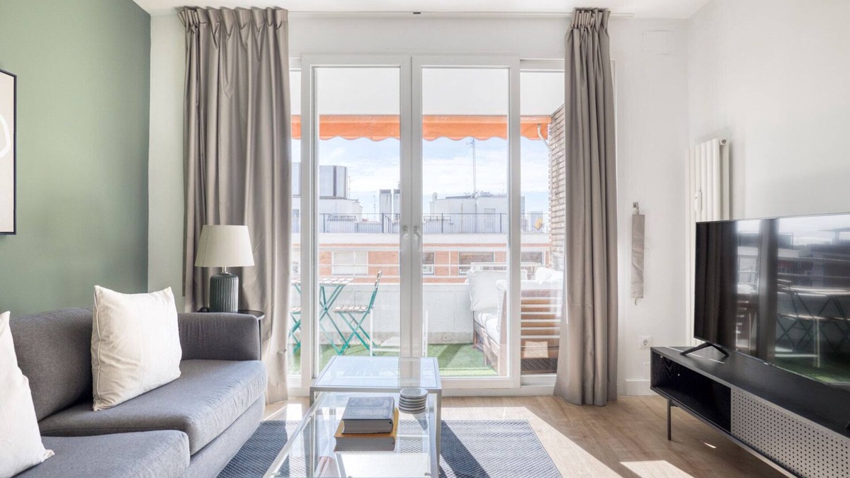 Nueva Espana Apartment | Amazing Chamartín 1BR, near Real Madrid Stadium, by Blueground