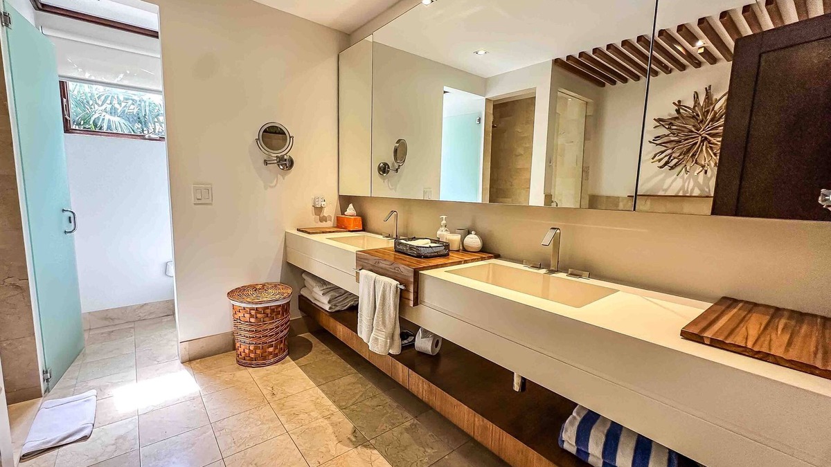 Papagayo Peninsula Apartment | Amazing Condo in Exclusive Papagayo Peninsula