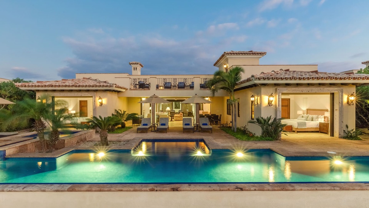 Los Cabos Villa | AMAZING GOLF VILLA @ DIAMANTE CABO SANLUCAS, UNBLOCK VIEW, HIT BALLS AT BACKYARD