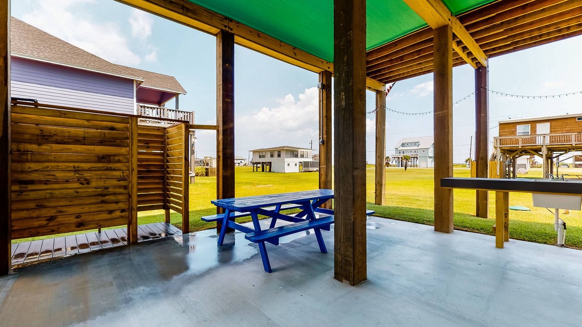 Freeport House | Amazing | Gulf Views | Large Deck | Family Fun