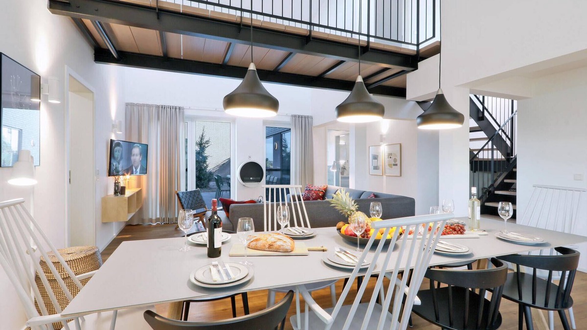 Lembruch House | Amazing home in Lembruch/Dümmer See