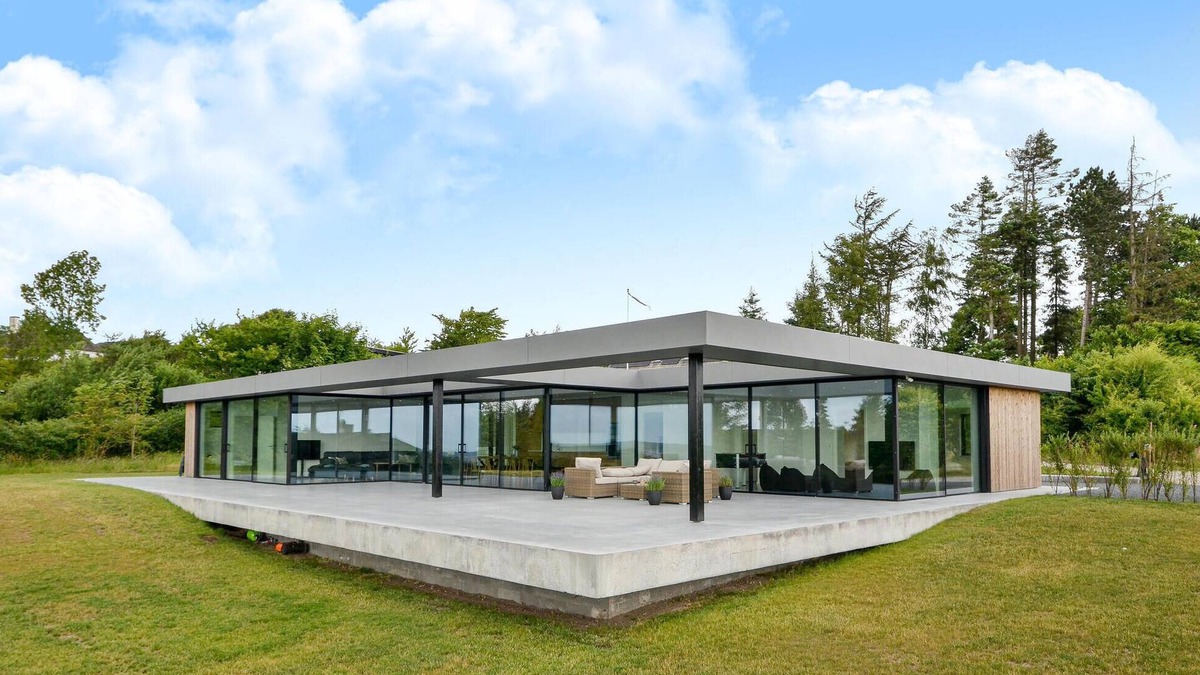 Handrup Strand House | Amazing home in Ebeltoft with WiFi