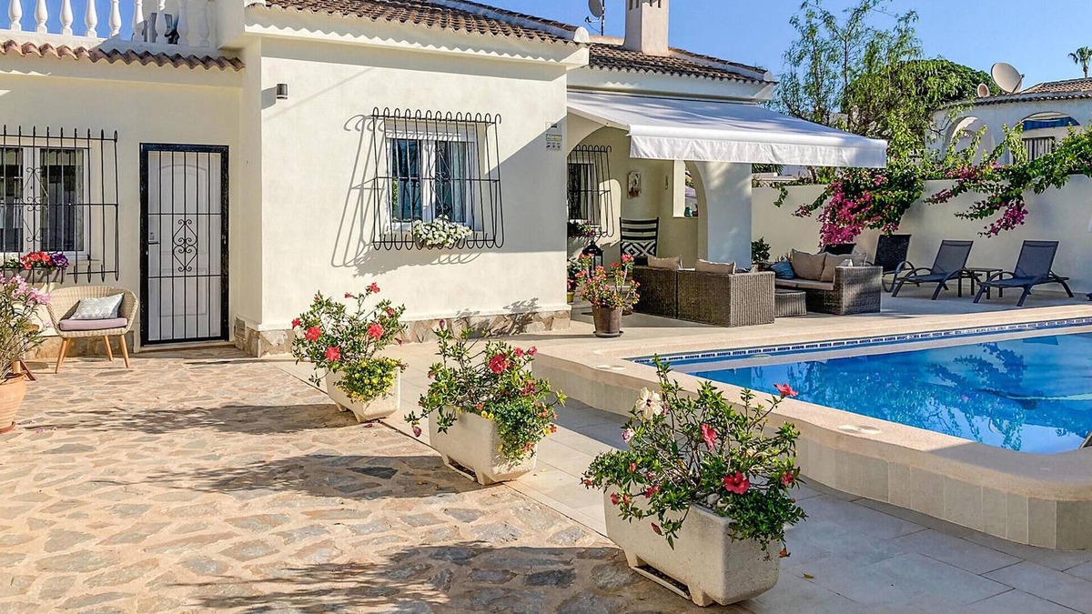 El Chaparral House | Amazing home in El Chaparral with WiFi