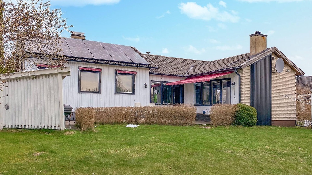 Enhorna House | Amazing home in Enhörna with sauna
