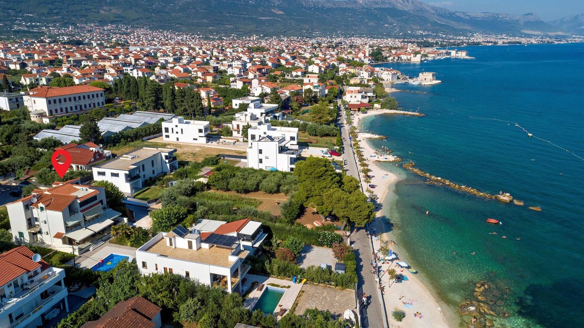 Kastel Stafilic House | Amazing home in Kastel Stafilic