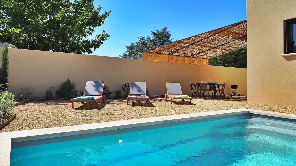 Maillane House | Amazing home in Maillane