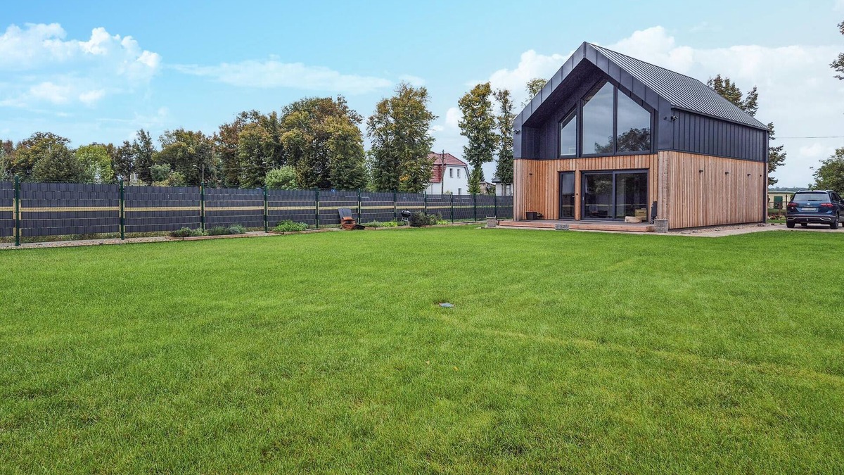 Nowe Warpno House | Amazing home in Nowe Warpno with sauna