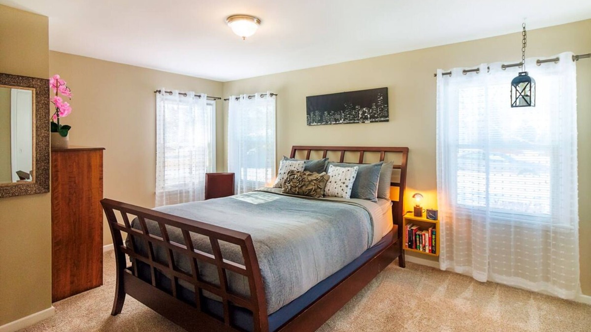 Highland House | ♥ Amazing HOME next to Everything ♥ MOA ★ Airport ★ Parks ★ super CLEAN