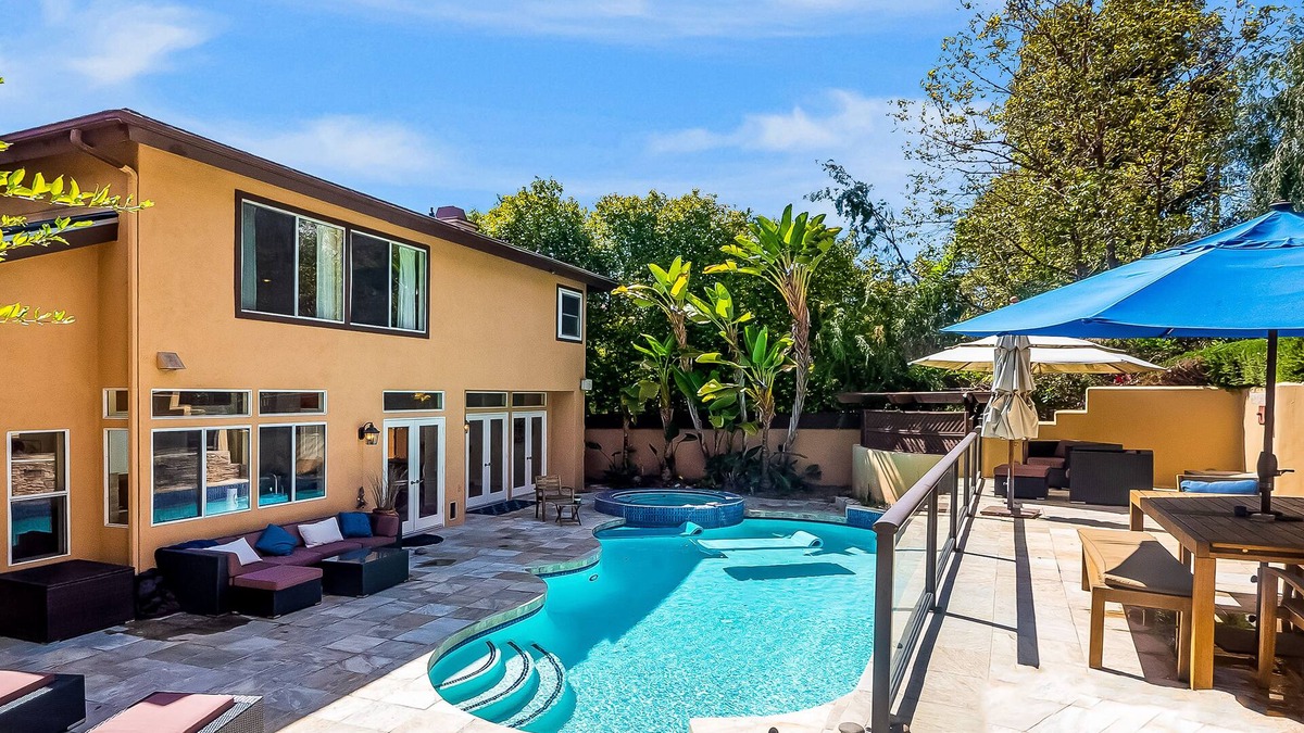 Carmel Valley House | Amazing house with pool, hot tub, landscaped patio, grill, AC, & kid's playhouse
