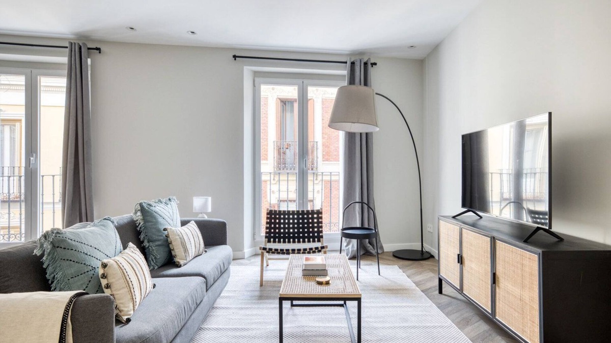 Justicia Apartment | Amazing Justicia 2BR, in the heart of Madrid, by Blueground