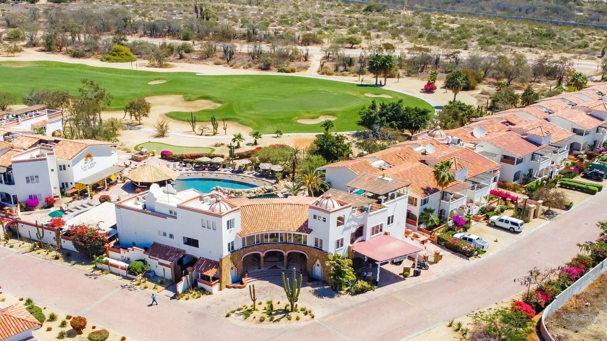 Colonia El Progreso Villa | Amazing King Suite Villa + Terrace
