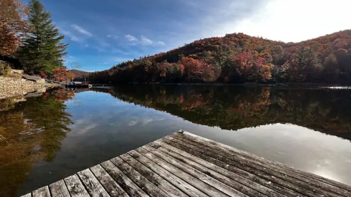 Cullowhee House | Amazing Lakefront home with private NEW dock
