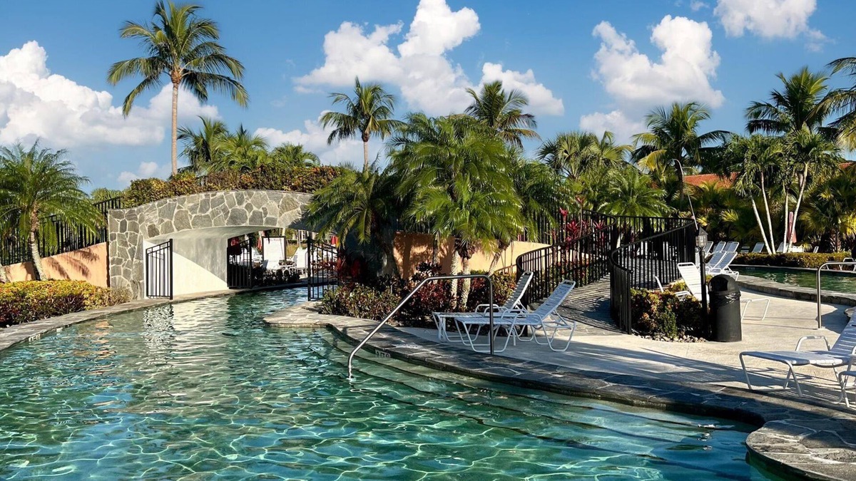 Naples Condo | Amazing Lazy River Pool located between Naples and Marco Island