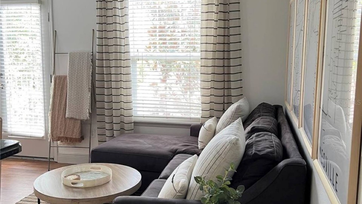 Gainesville House | Amazing Location! Alberts Place @ Midtown w/parking Walk to UF and the Stadium.