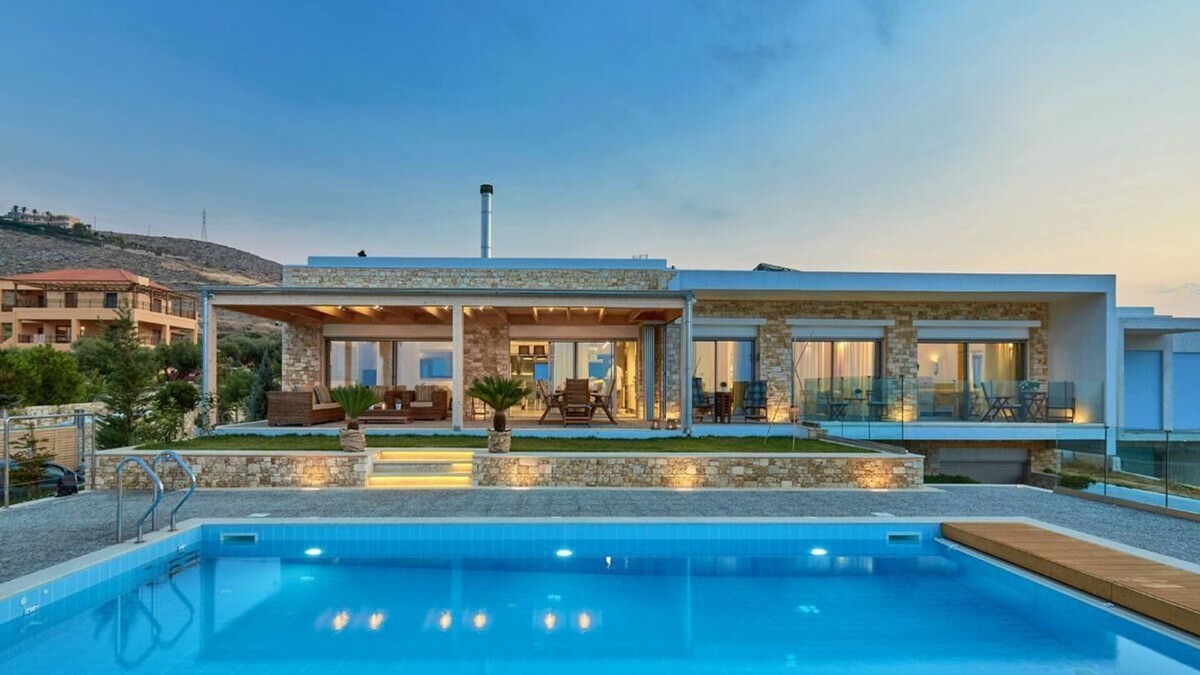 Vathianos Kampos Villa | Amazing location and views with a heated covered pool