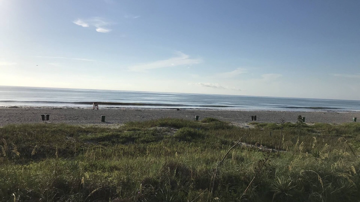 Cocoa Beach Condo | Amazing one bedroom direct ocean front condo with beautiful view of the ocean!