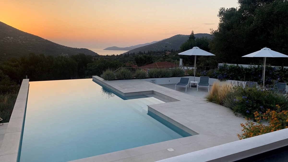 Makriotika Villa | Amazing sea views,Privacy, Luxurious Infinity Pool, High-Speed Internet, BBQ,A/C