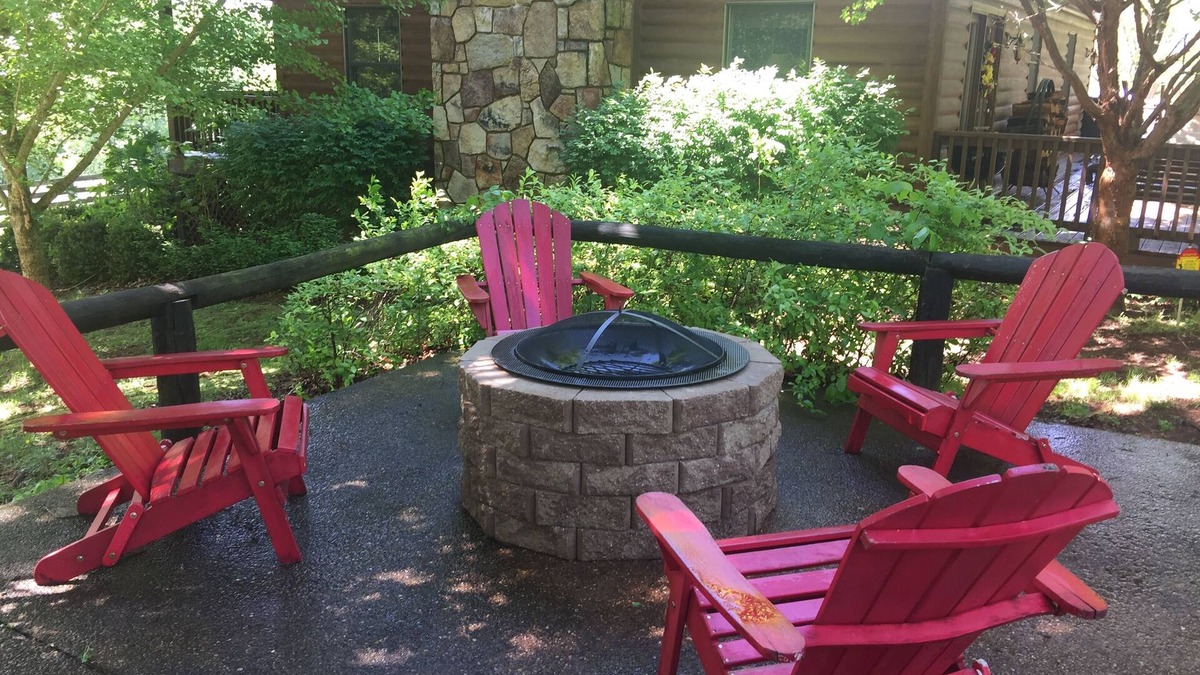 Elkton Cabin | Amazing Secluded Mountain Cabin @ Shenandoah Nat. Park, hiking trails & fishing